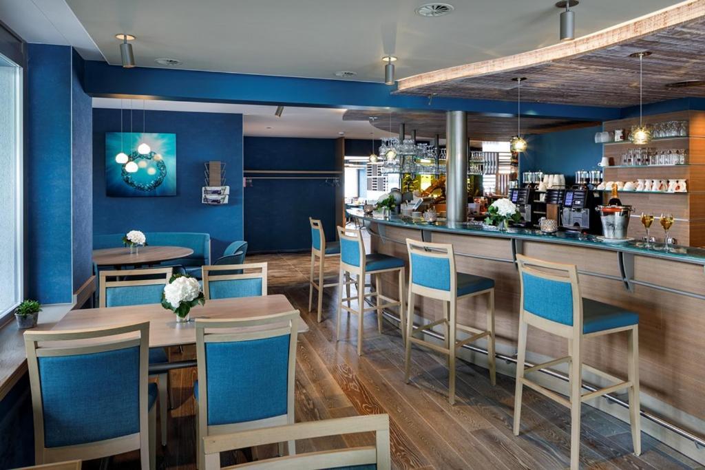 Seehotel Delphin Meisterschwanden Екстер'єр фото